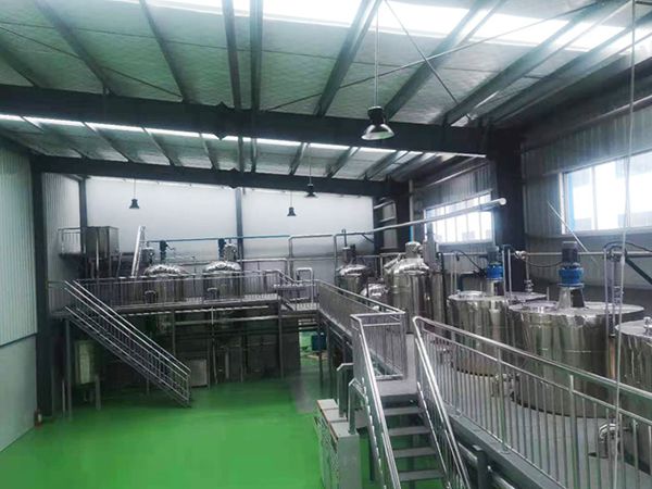 Tea seed oil refining workshop